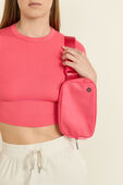 תמונת כל הלוק של Everywhere Belt Bag